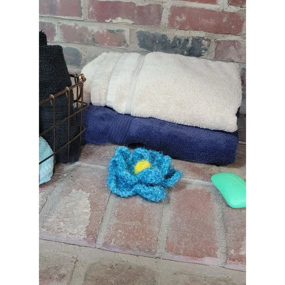 Aqua and yellow flower scrubby